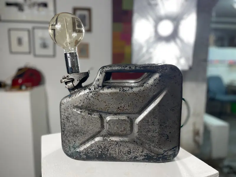 Silver Jerry Lamp - Image 8