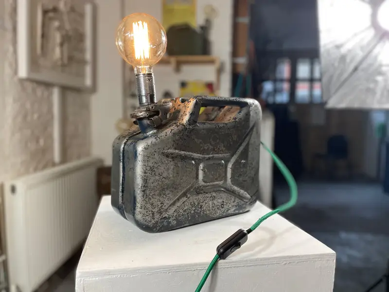 Silver Jerry Lamp - Image 10