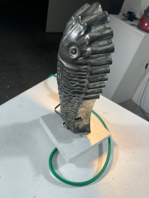 Vintage Fish Mold Lamp - Image 10