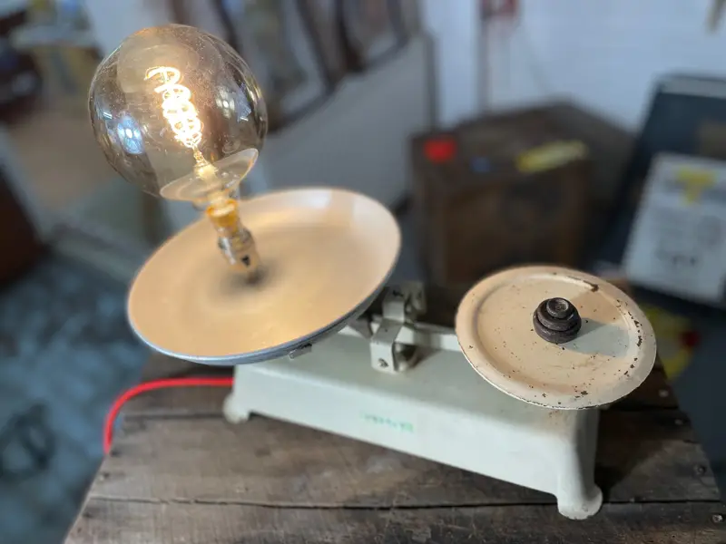 Vintage Scales Lamp - Image 4